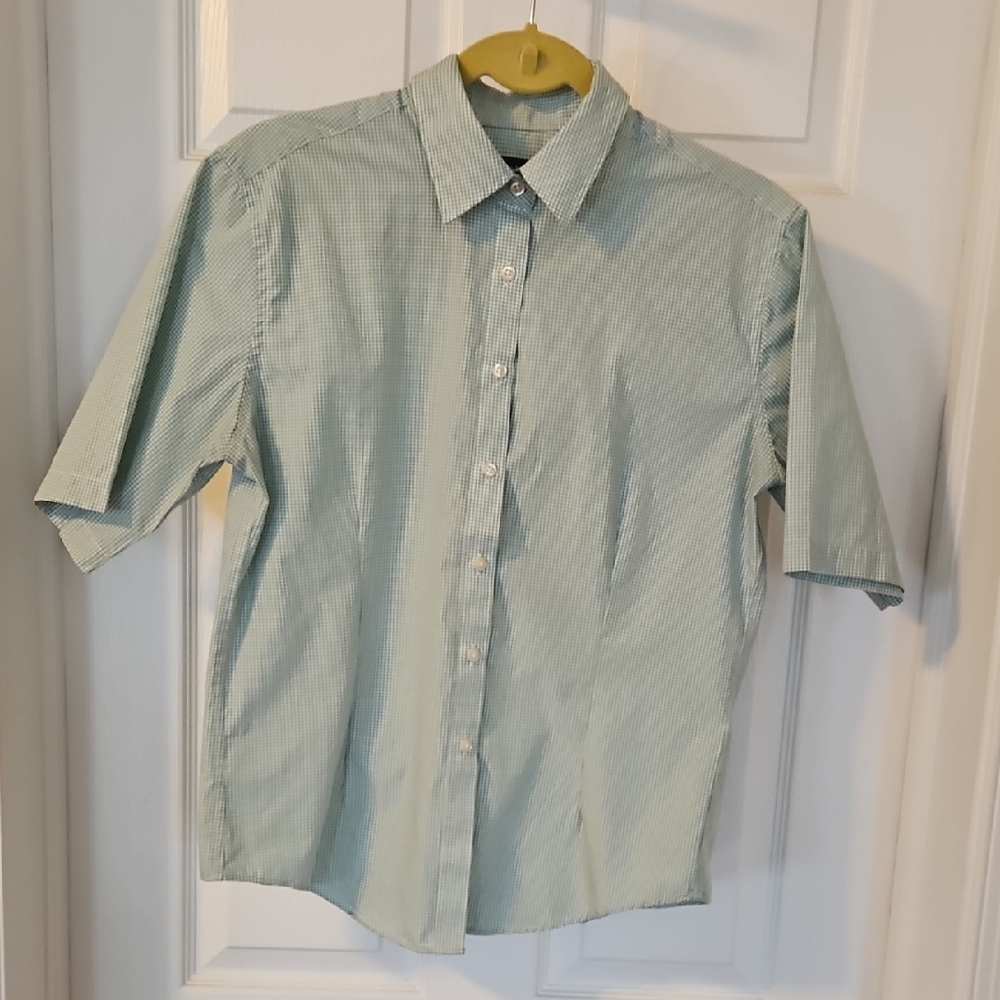 Van Heusen Boys Button Down Shirt 8/10 M Green White Gingham Dress Shirt
